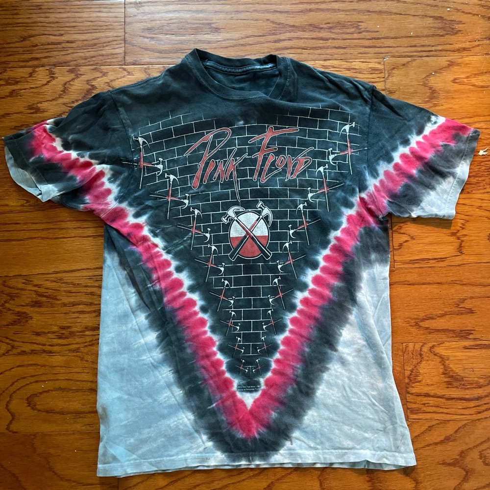 Pink Floyd tour shirt